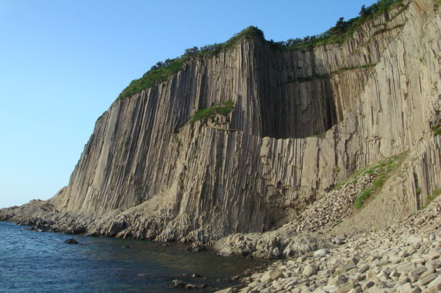 Базальтовые скалы