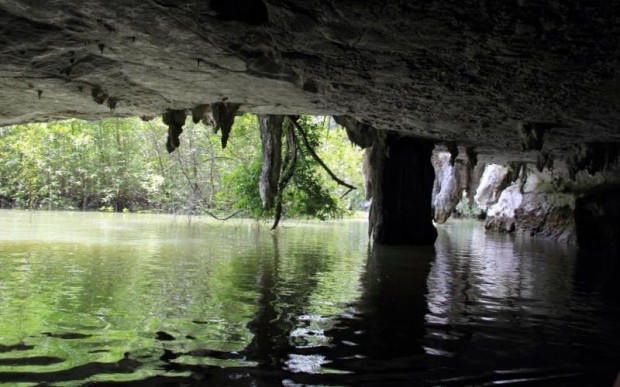 Достопримечательности пещеры Большеголового призрака