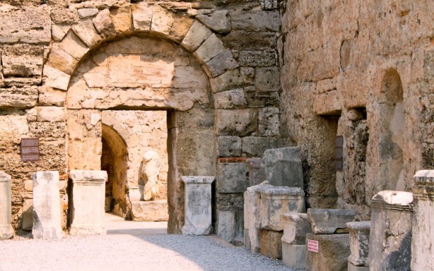 Древний город Сиедра и другие интересные места для отдыха в Аланьи