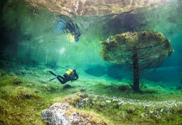 Интересные места Европы: Зеленое озеро горы Хочшваб 