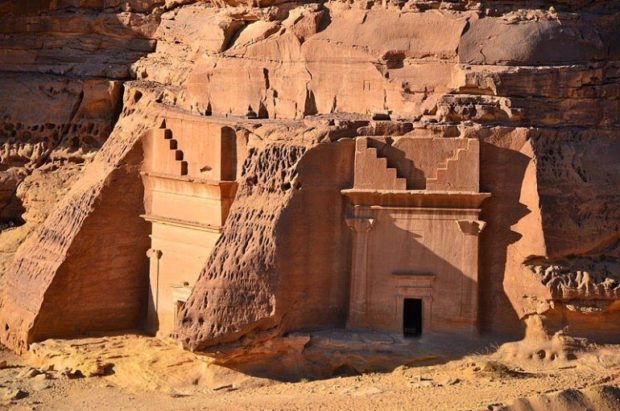 Интересные места Саудовской Аравии: замок в Мадаин-Салих