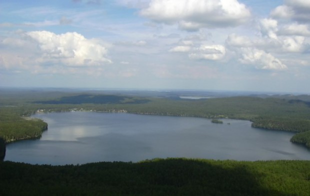 Озеро Аракуль, мегалиты России