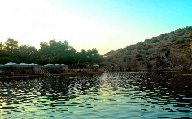 Озеро Вульягмени (Афины, Греция)