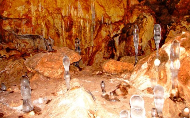 Пещера Черного дьявола Кашкулак в ХакасииНачать путешествие с Begin-Journey