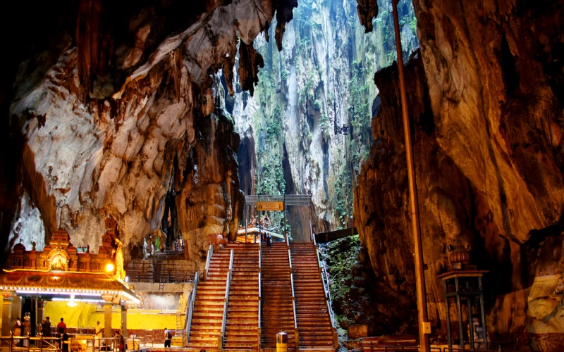 Пещеры Бату в Куала-Лумпур 