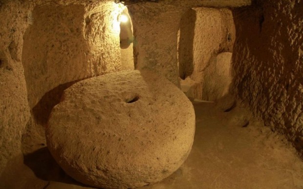 Подземный город хеттов в Каппадокии (24 фото)