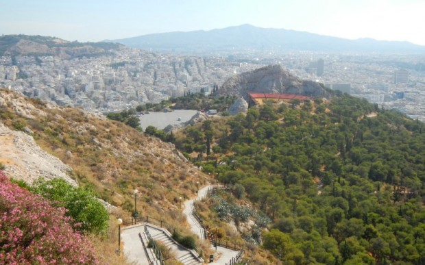Совсем другой Акрополь – гора Ликавитос (Афины, Греция)